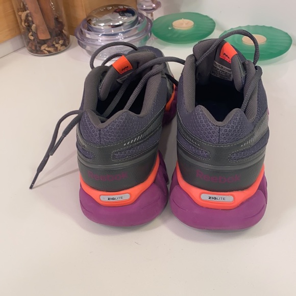 Reebok Ziglite running shoes size 8.5πββοΈπ€ΈββοΈπ - Picture 7 of 8
